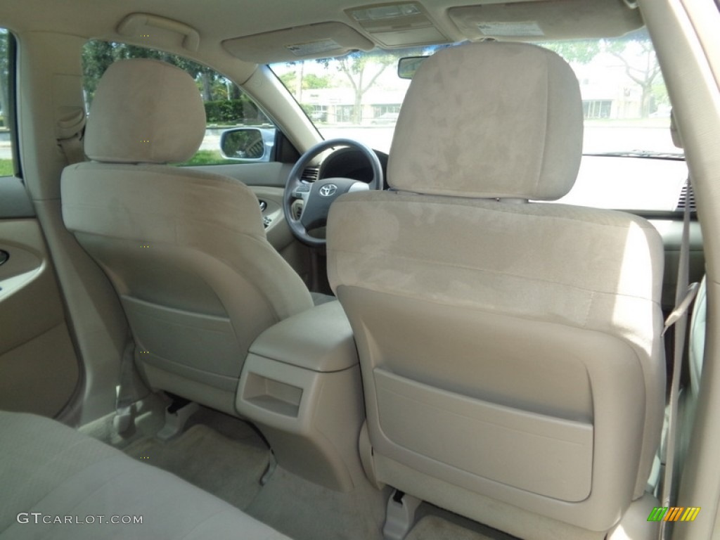2009 Camry LE - Sky Blue Pearl / Bisque photo #41