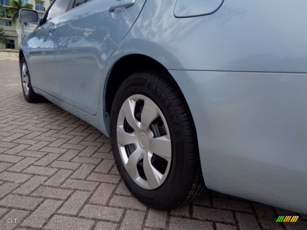2009 Camry LE - Sky Blue Pearl / Bisque photo #57