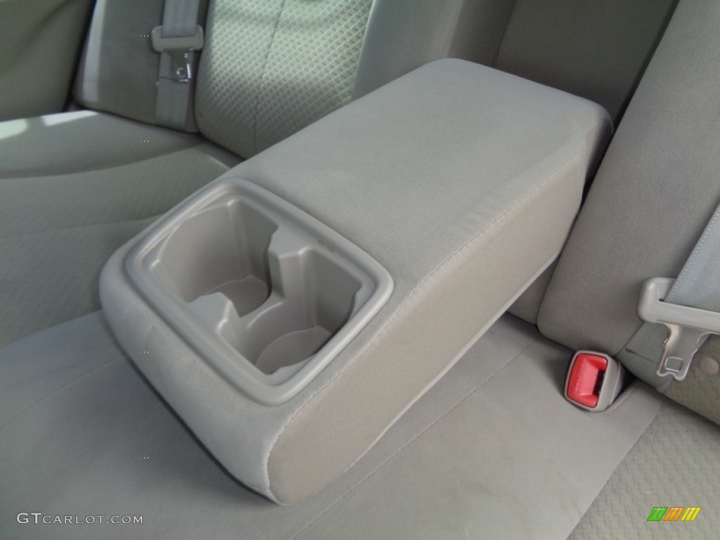 2009 Camry LE - Sky Blue Pearl / Bisque photo #59
