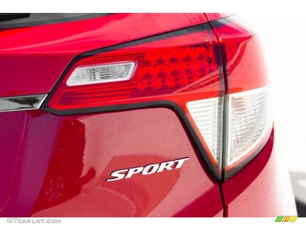 2019 Honda HR-V Sport Marks and Logos Photo #129042358
