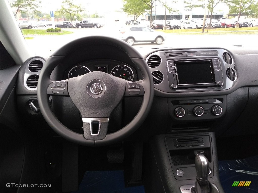 2018 Volkswagen Tiguan Limited 2.0T 4Motion Charcoal Black Dashboard Photo #129043598