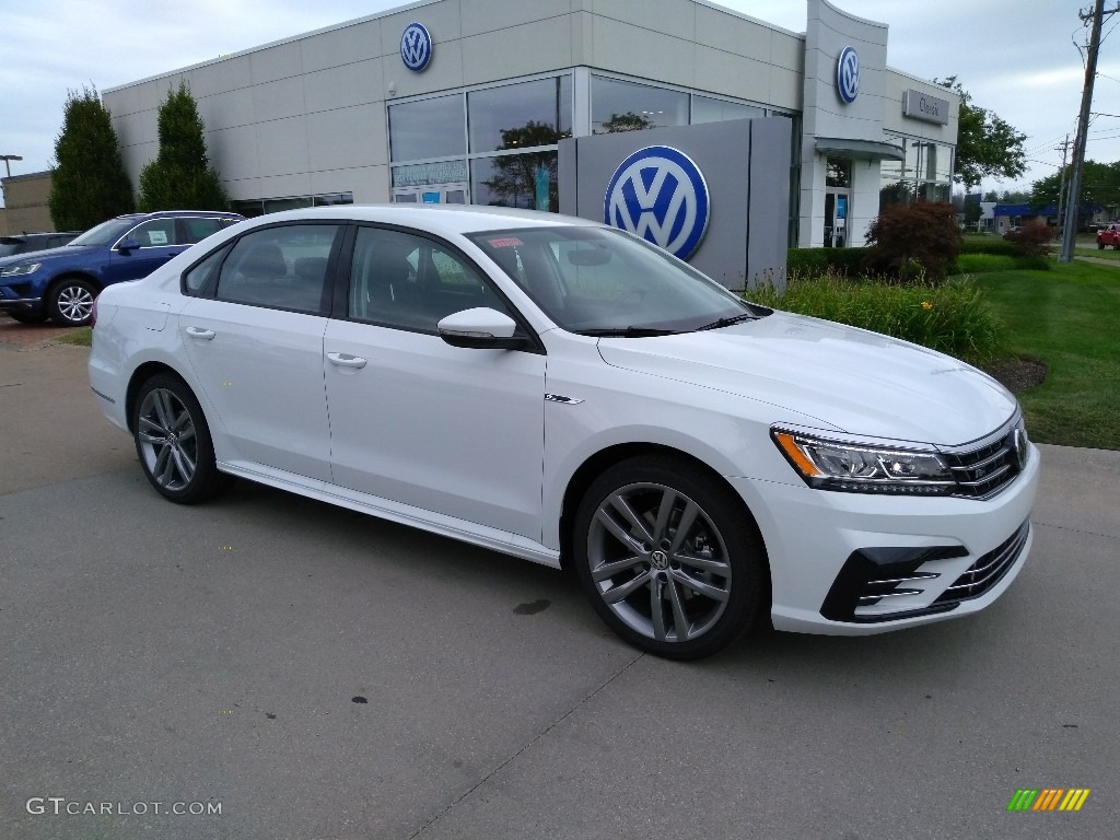 Pure White 2018 Volkswagen Passat R-Line Exterior Photo #129043973