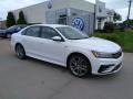 Pure White 2018 Volkswagen Passat R-Line Exterior