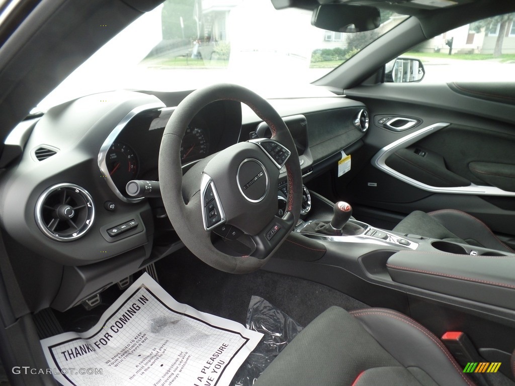 2018 Chevrolet Camaro ZL1 Coupe Front Seat Photo #129045458