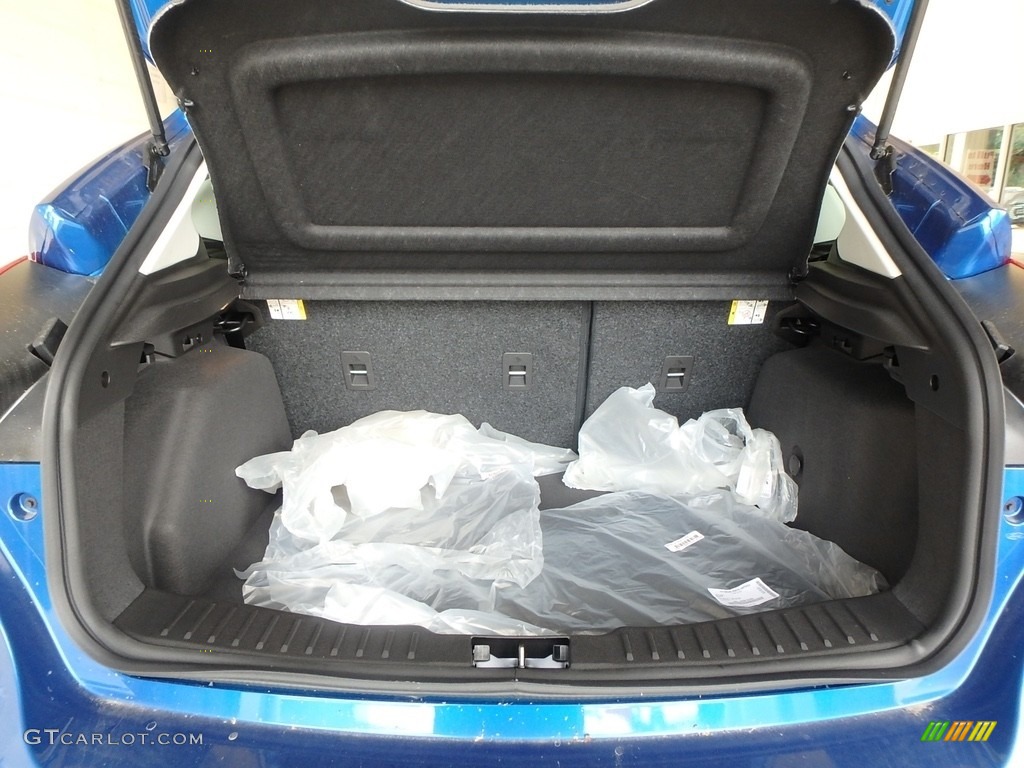 2018 Focus SE Hatch - Lightning Blue / Charcoal Black photo #15