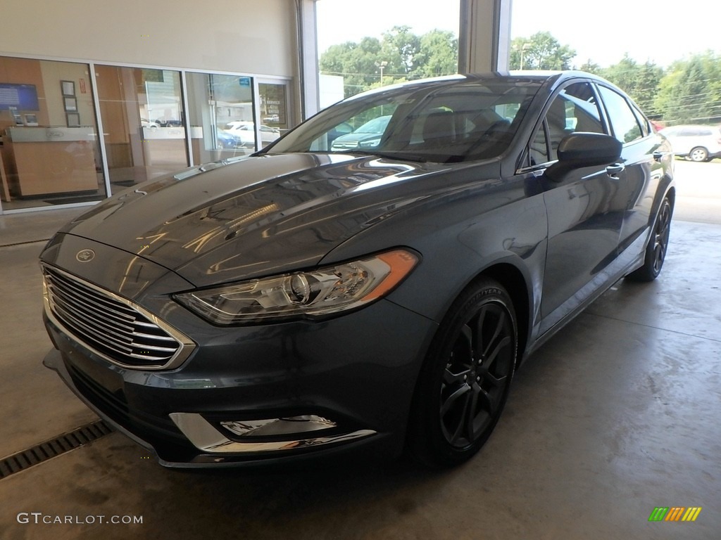 2018 Fusion SE - Blue Metallic / Ebony photo #4