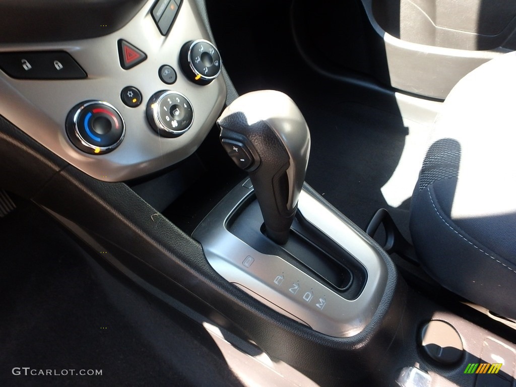 2012 Sonic LT Sedan - Black / Jet Black/Dark Titanium photo #21
