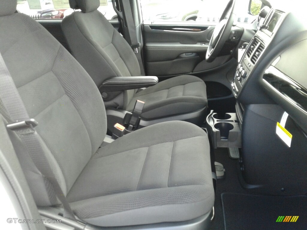 2019 Dodge Grand Caravan SE Plus Interior Color Photos