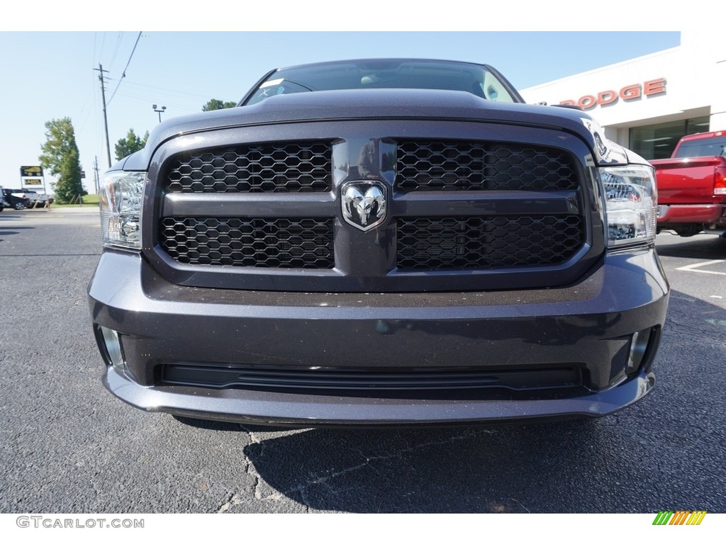 2019 1500 Classic Express Crew Cab 4x4 - Maximum Steel Metallic / Black/Diesel Gray photo #2