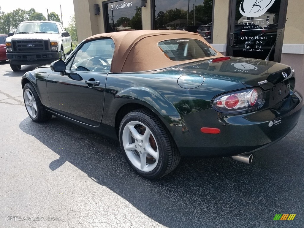 2007 MX-5 Miata Grand Touring Roadster - Highland Green / Tan photo #25