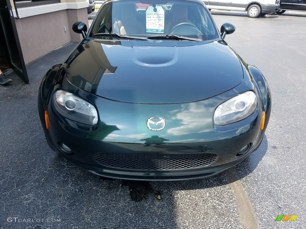 2007 MX-5 Miata Grand Touring Roadster - Highland Green / Tan photo #33