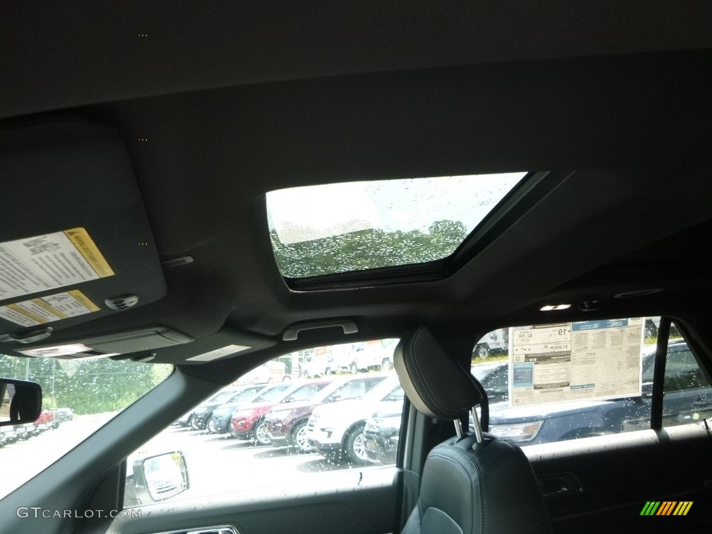 2018 Explorer Limited 4WD - White Platinum / Ebony Black photo #12