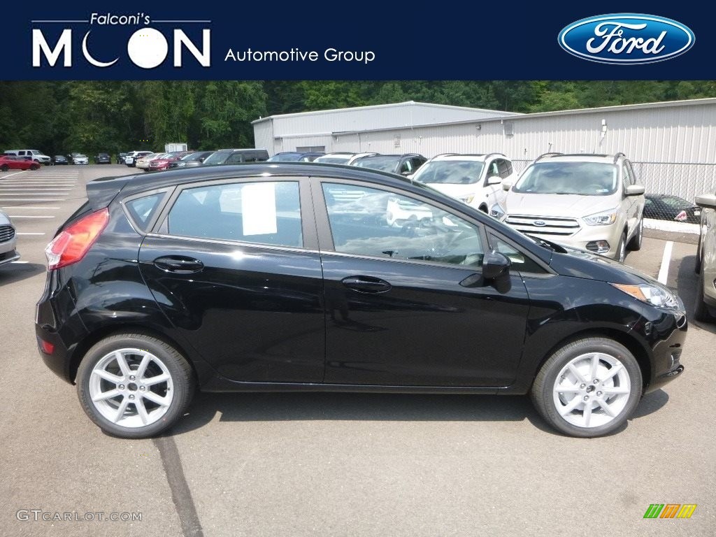 2018 Fiesta SE Hatchback - Shadow Black / Charcoal Black photo #1