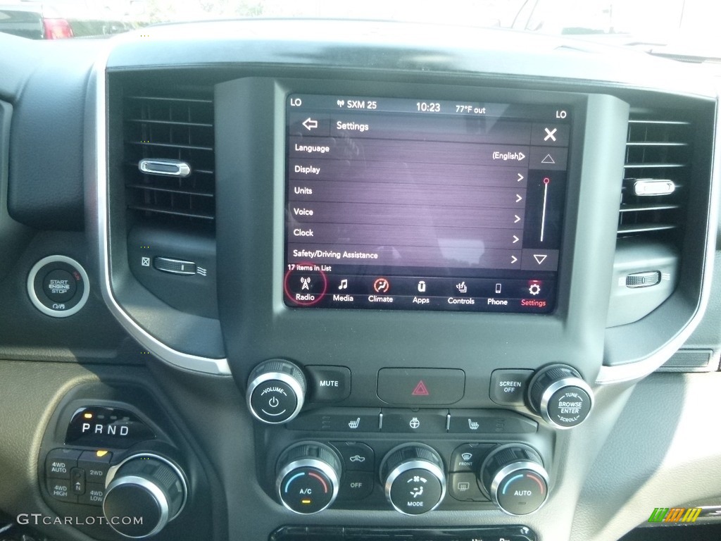 2019 1500 Big Horn Crew Cab 4x4 - Diamond Black Crystal Pearl / Black photo #17