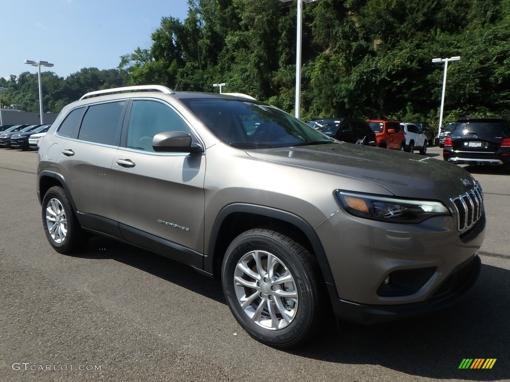 Light Brownstone Pearl 2019 Jeep Cherokee Latitude 4x4 Exterior Photo #129072183