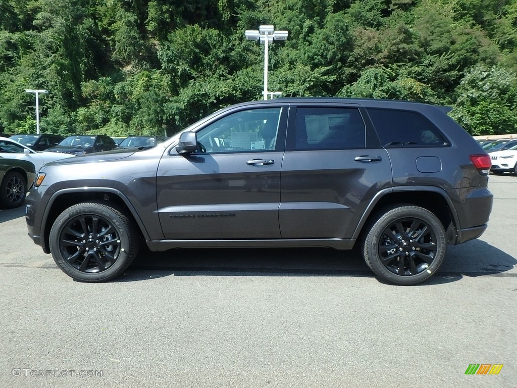 2018 Grand Cherokee Altitude 4x4 - Granite Crystal Metallic / Black photo #2