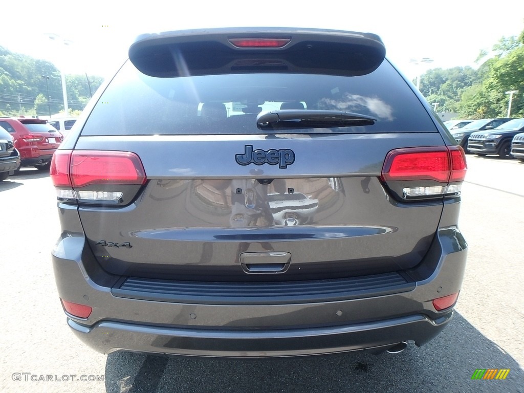 2018 Grand Cherokee Altitude 4x4 - Granite Crystal Metallic / Black photo #4