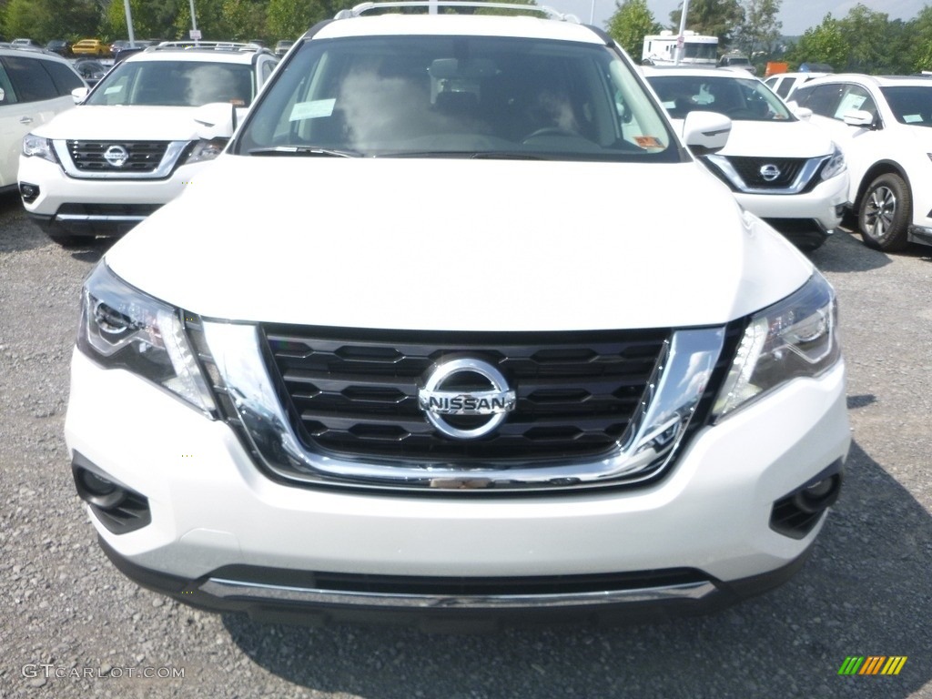 2018 Pathfinder SV 4x4 - Pearl White / Charcoal photo #9