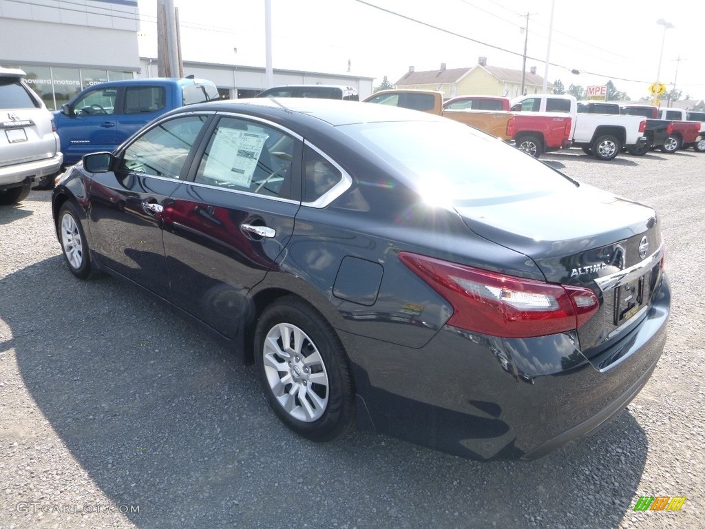 2018 Altima 2.5 S - Storm Blue / Charcoal photo #6