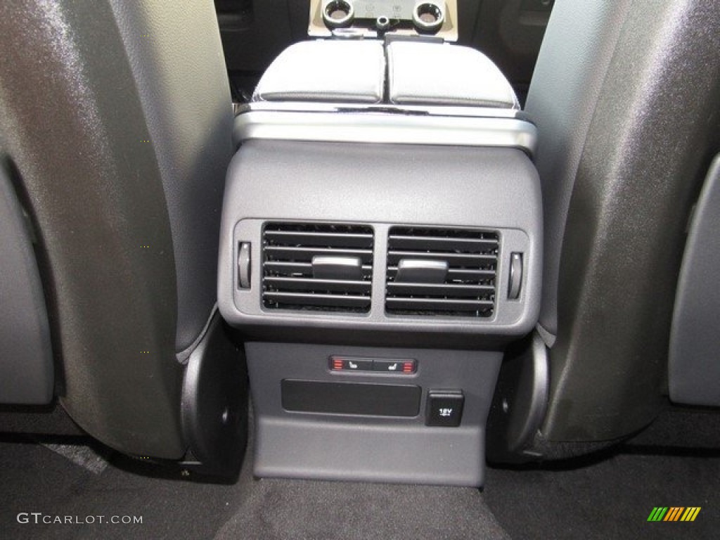 2019 Range Rover Velar R-Dynamic SE - Santorini Black Metallic / Ebony photo #16