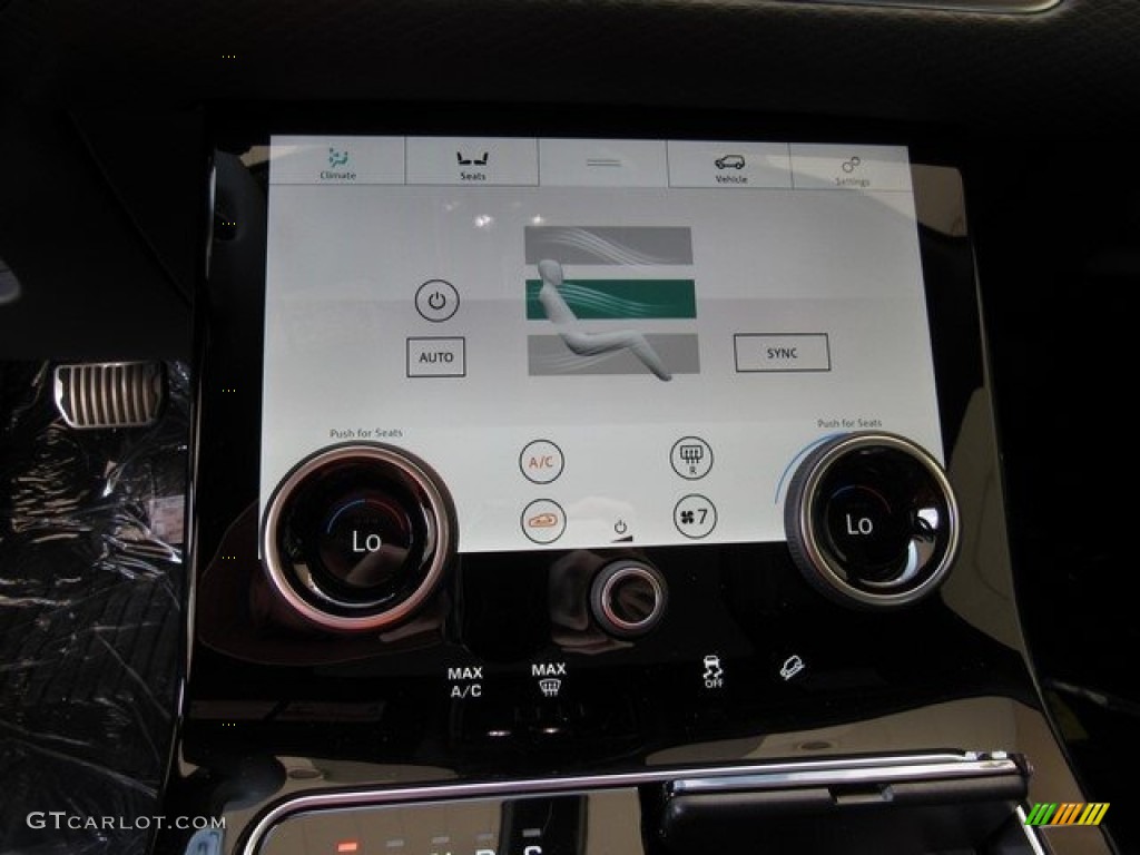 2019 Land Rover Range Rover Velar R-Dynamic SE Controls Photo #129077457
