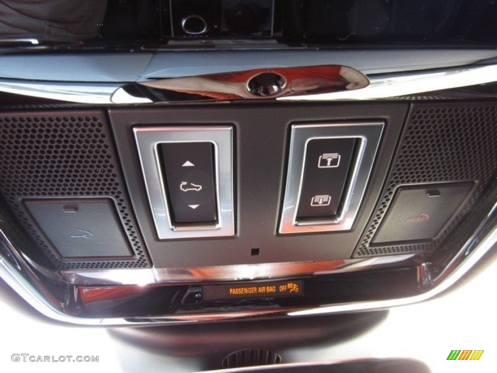 2019 Range Rover Velar R-Dynamic SE - Santorini Black Metallic / Ebony photo #37