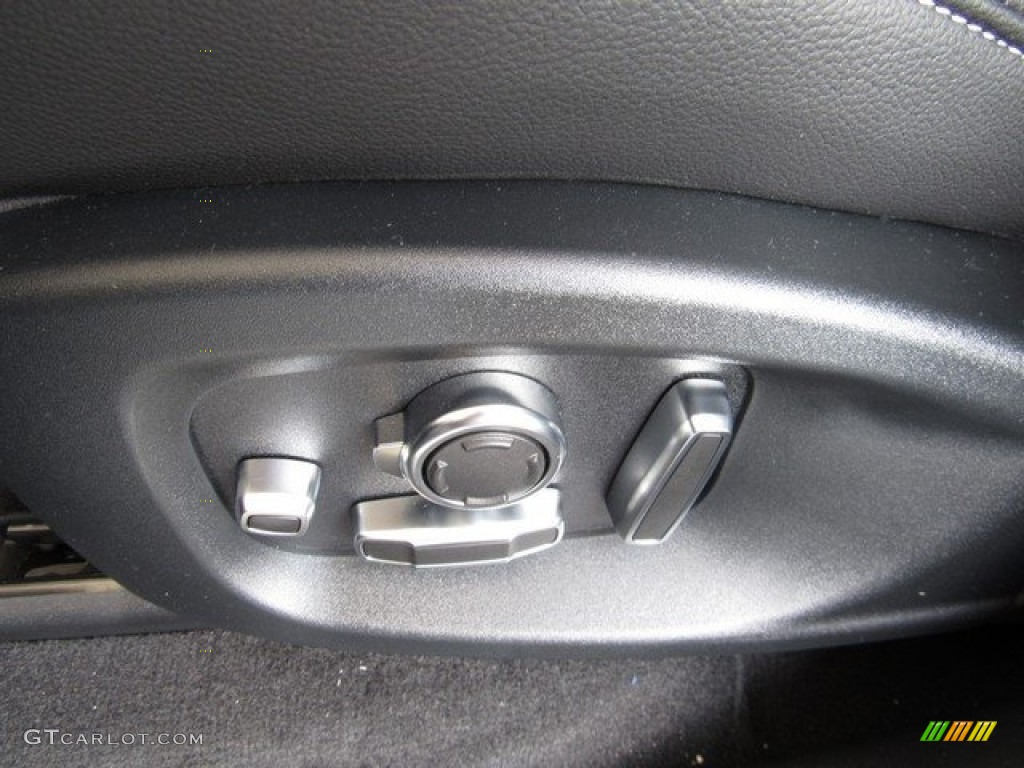 2019 Jaguar F-PACE S AWD Controls Photo #129078087