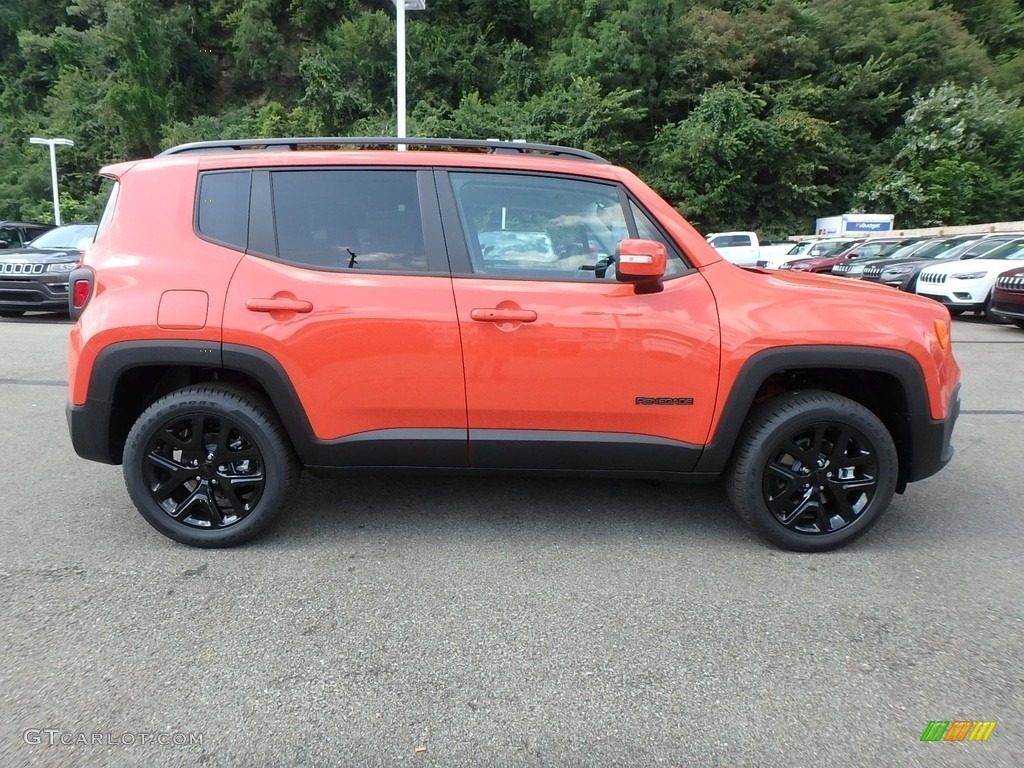 2018 Renegade Latitude 4x4 - Omaha Orange / Black photo #6