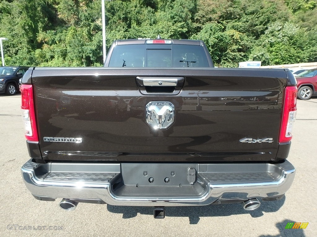 2019 1500 Big Horn Crew Cab 4x4 - Rugged Brown Pearl / Black photo #4