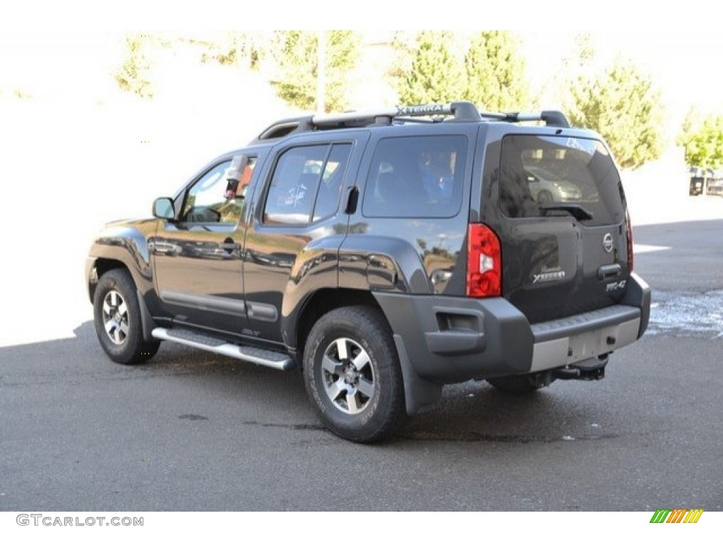 2011 Xterra Pro-4X 4x4 - Night Armor / Pro 4X Gray/Red photo #4