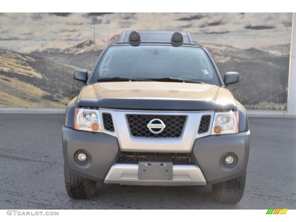 2011 Xterra Pro-4X 4x4 - Night Armor / Pro 4X Gray/Red photo #8