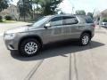 Pepperdust Metallic - Traverse LT AWD Photo No. 4