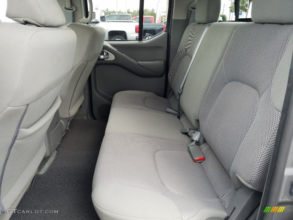 2018 Nissan Frontier SV Crew Cab Rear Seat Photo #129088056