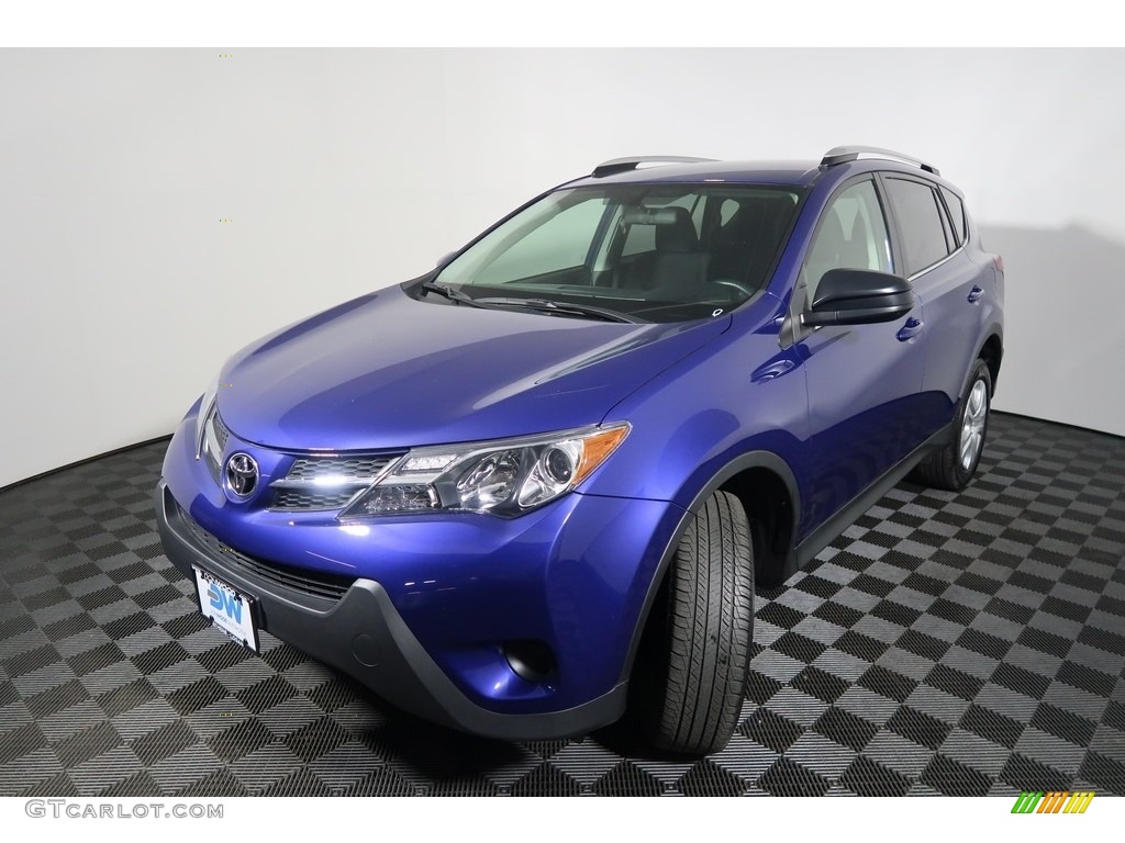 2015 RAV4 LE - Blue Crush Metallic / Black photo #7