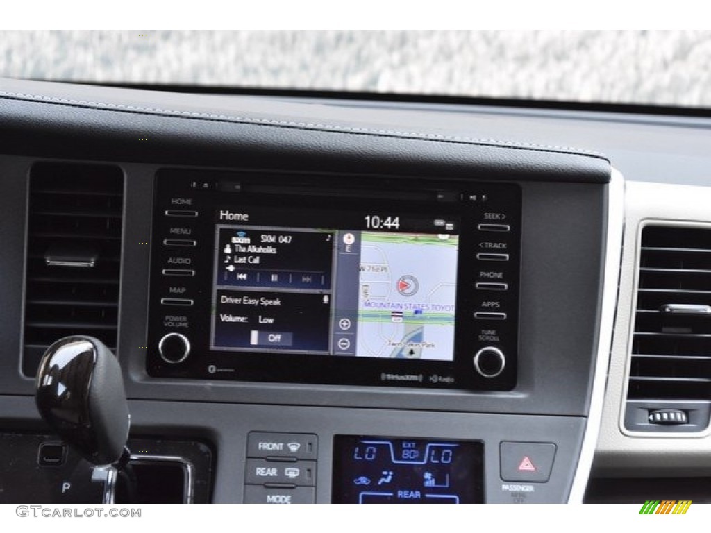 2019 Sienna XLE AWD - Blizzard Pearl White / Ash photo #10