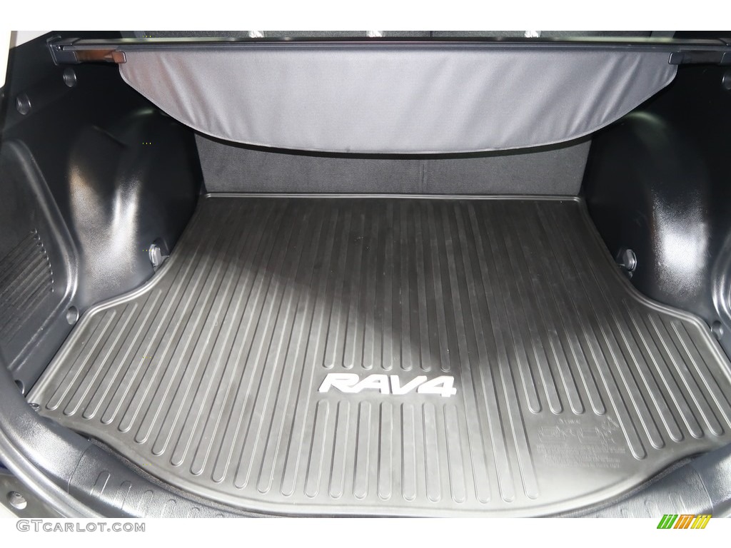 2015 RAV4 LE - Blue Crush Metallic / Black photo #30