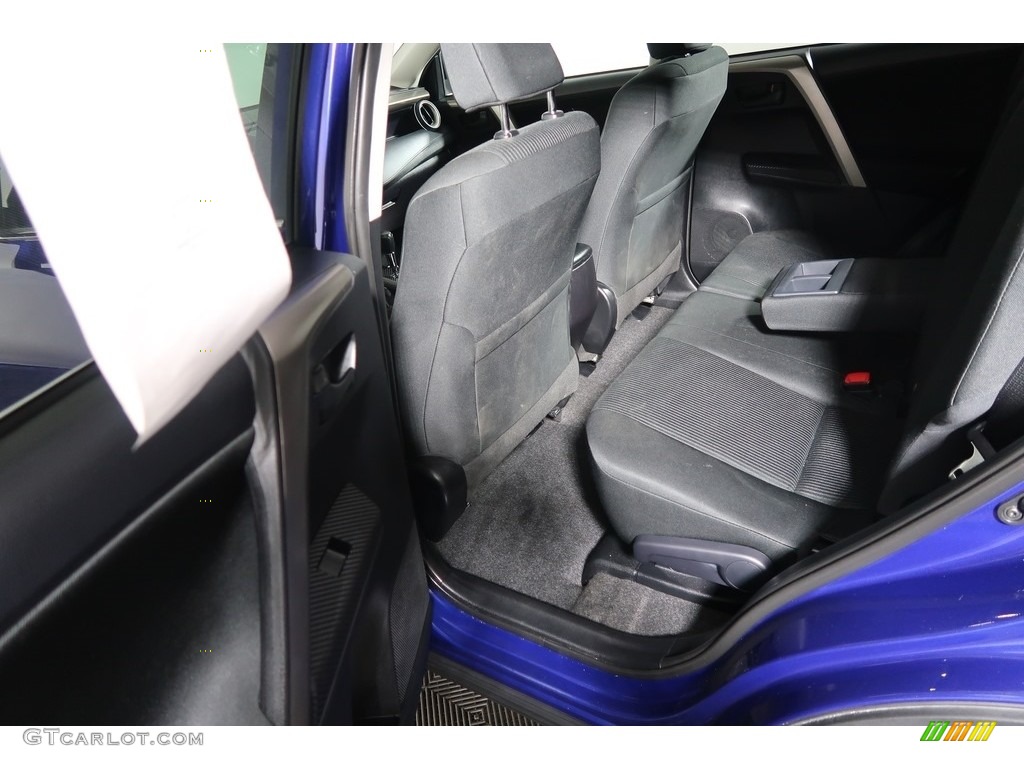 2015 RAV4 LE - Blue Crush Metallic / Black photo #34