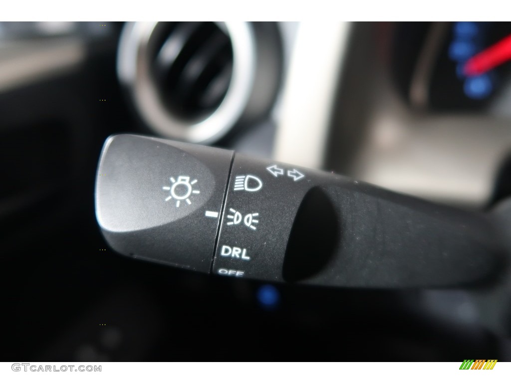 2015 RAV4 LE - Blue Crush Metallic / Black photo #40