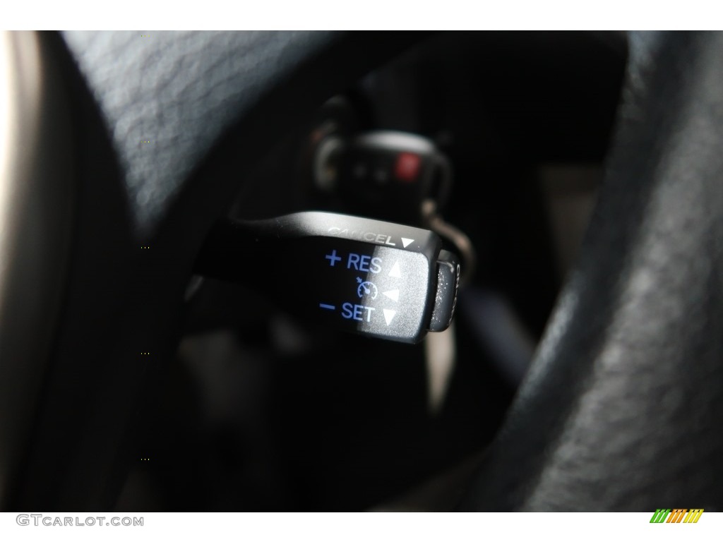 2015 RAV4 LE - Blue Crush Metallic / Black photo #42