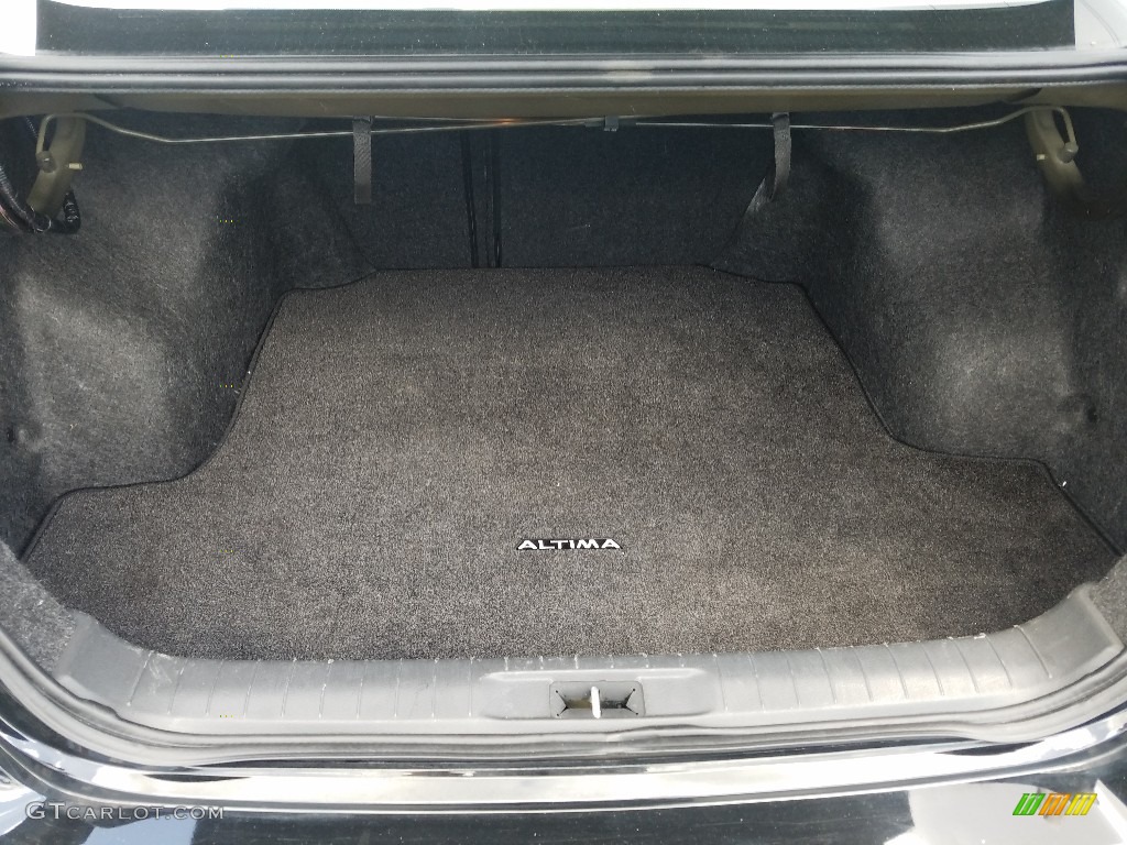 2017 Altima 2.5 SV - Super Black / Beige photo #19
