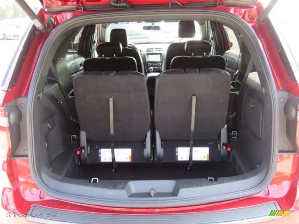 2018 Explorer XLT - Ruby Red / Ebony Black photo #23