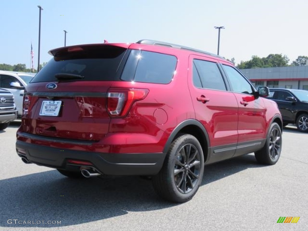 2018 Explorer XLT - Ruby Red / Ebony Black photo #24