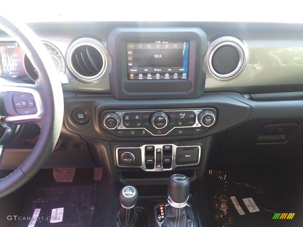 2018 Wrangler Unlimited Sahara 4x4 - Punk n Metallic / Black photo #7