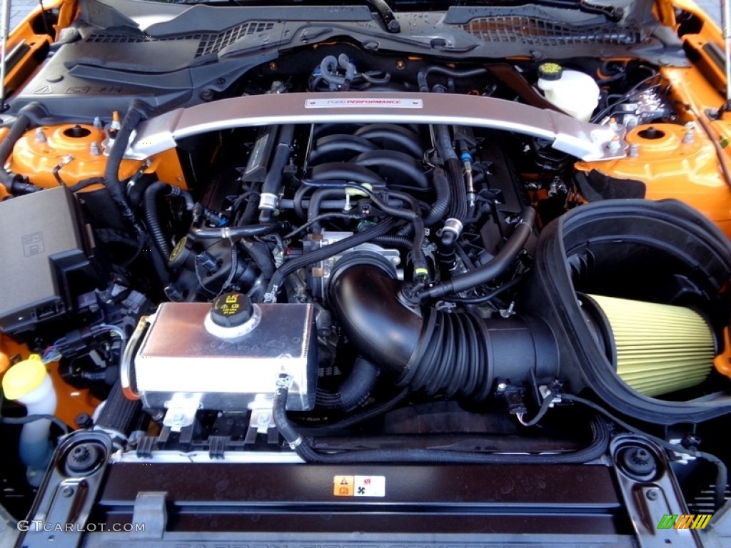 2018 Ford Mustang Shelby GT350 5.2 Liter DOHC 32-Valve Ti-VCT Flat Plane Crank V8 Engine Photo #129097680