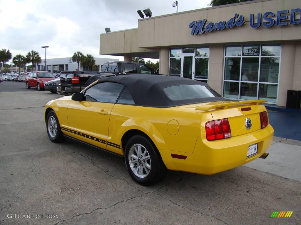 2006 Mustang V6 Premium Convertible - Screaming Yellow / Dark Charcoal photo #3