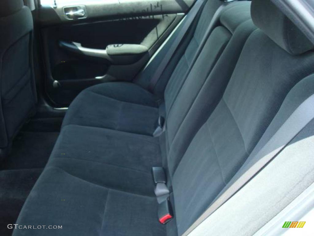 2006 Accord LX Sedan - Alabaster Silver Metallic / Black photo #9