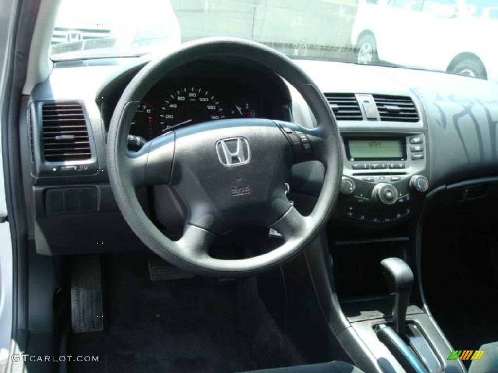 2006 Accord LX Sedan - Alabaster Silver Metallic / Black photo #10