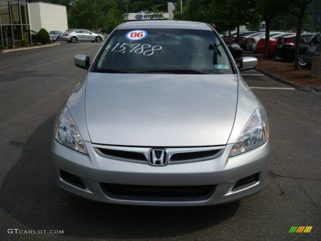 2006 Accord LX Sedan - Alabaster Silver Metallic / Black photo #6