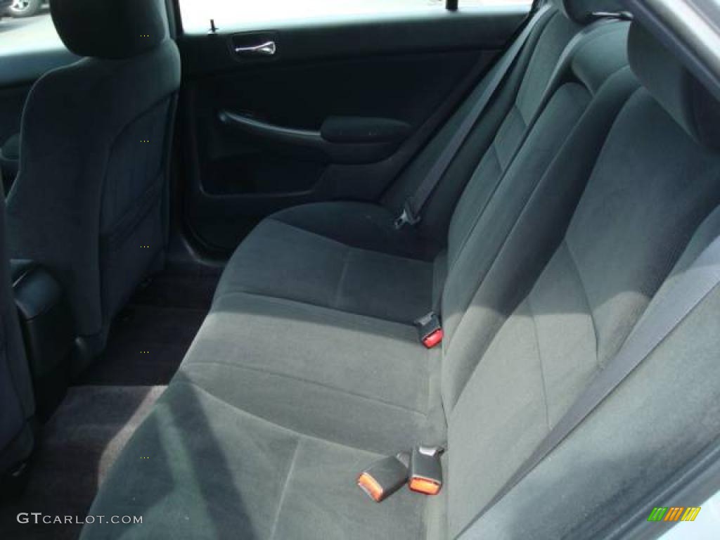 2006 Accord LX Sedan - Alabaster Silver Metallic / Black photo #9
