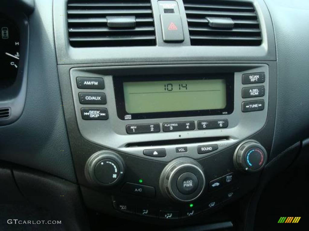 2006 Accord LX Sedan - Alabaster Silver Metallic / Black photo #13